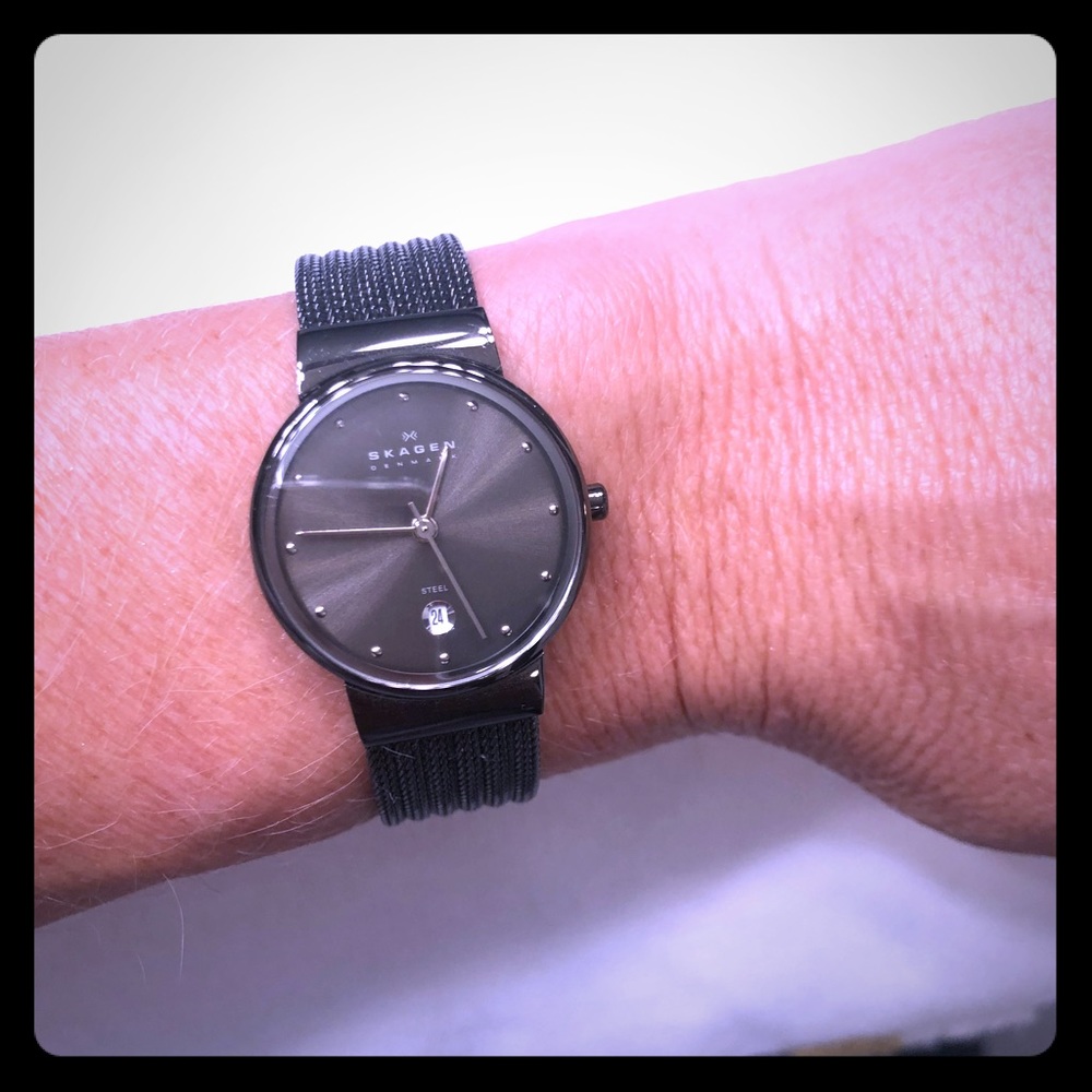Skagen black watch